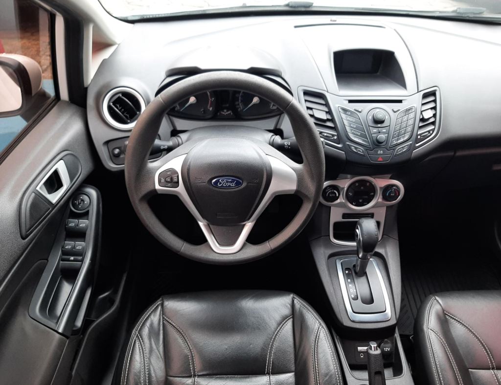 Ford New Fiesta Hatch Sel 1.6 Automatico Flex 4 Portas Modelo 2017 imagem 15