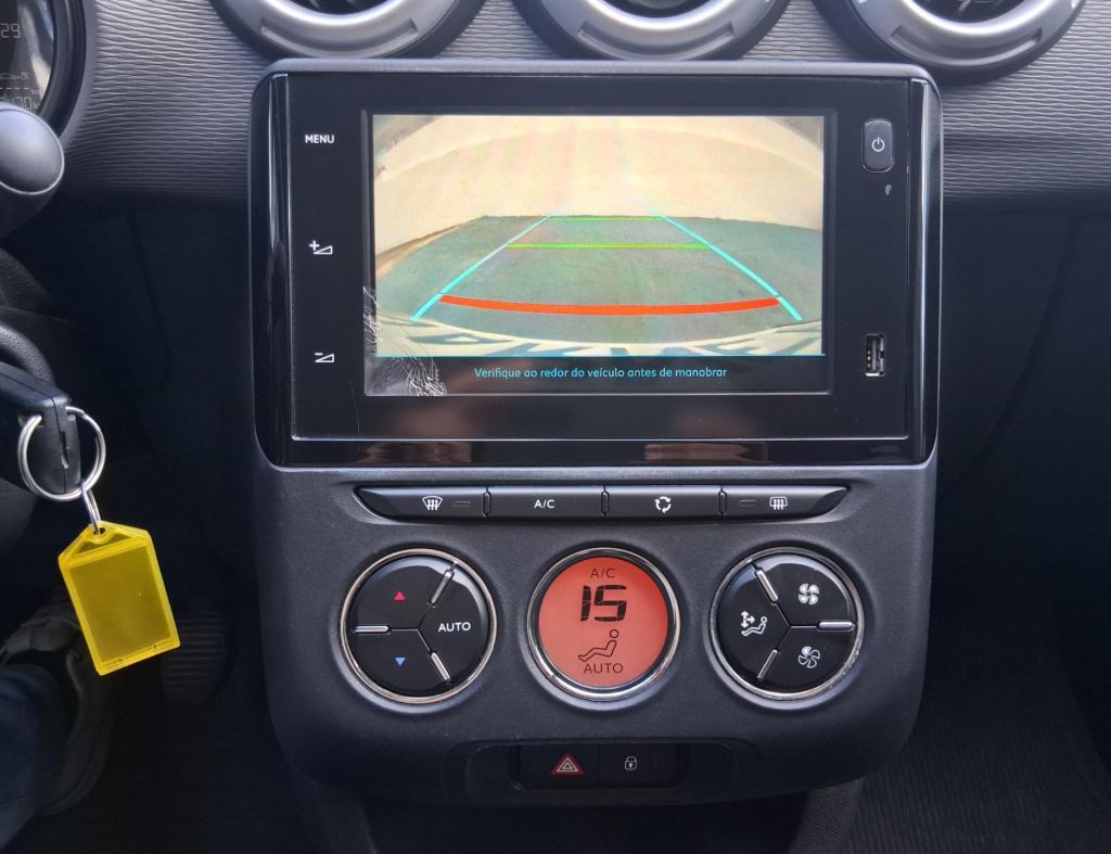 Citroen C3 Ptech M Attraction 1.2 Flex 4 Portas Modelo 2020 imagem 11