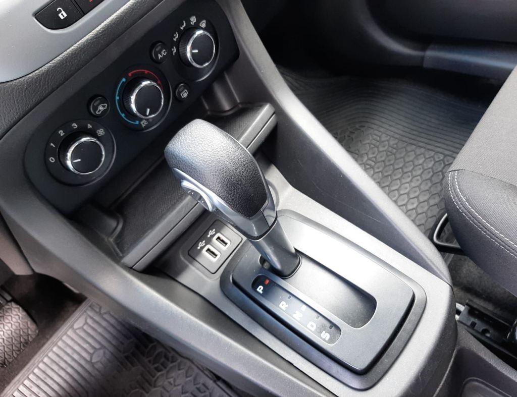 Ford Ka Sedan Se 1.5 Flex 4 Portas Automatico 2019 imagem 20