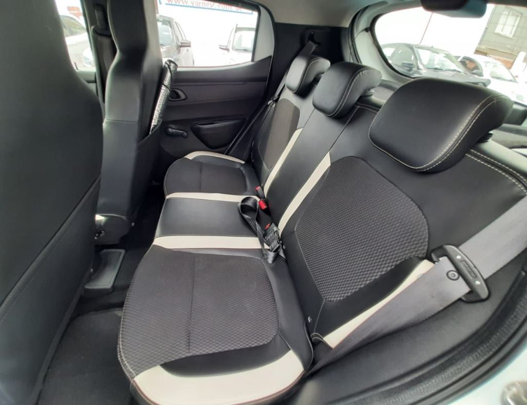 Renault Kwid Intense 1.0 Mt Modelo 2019 imagem 14