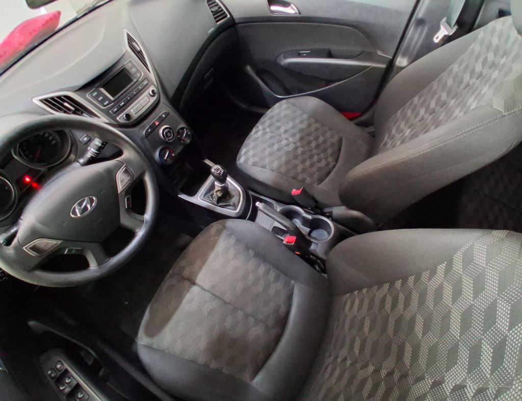 Hyundai Hb20 Confort 1.6 Flex 4 Portas Modelo 2016 imagem 11