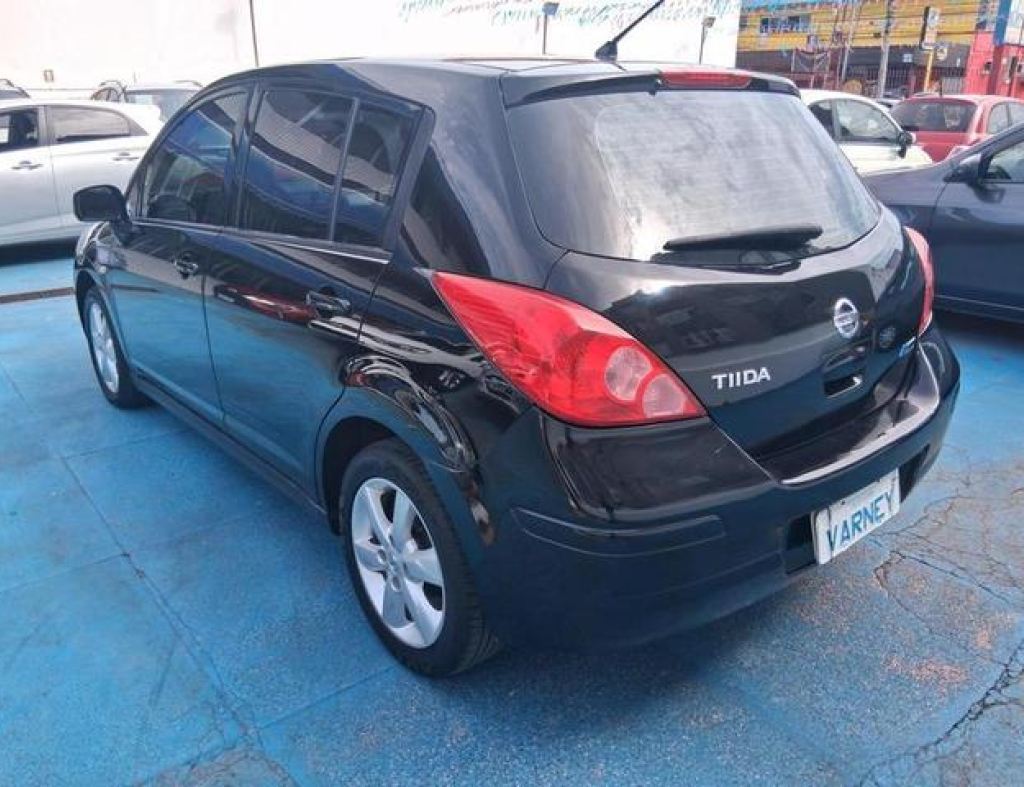 Nissan / Tiida S 1.8 Flex 4 Portas Modelo 2013 imagem 8