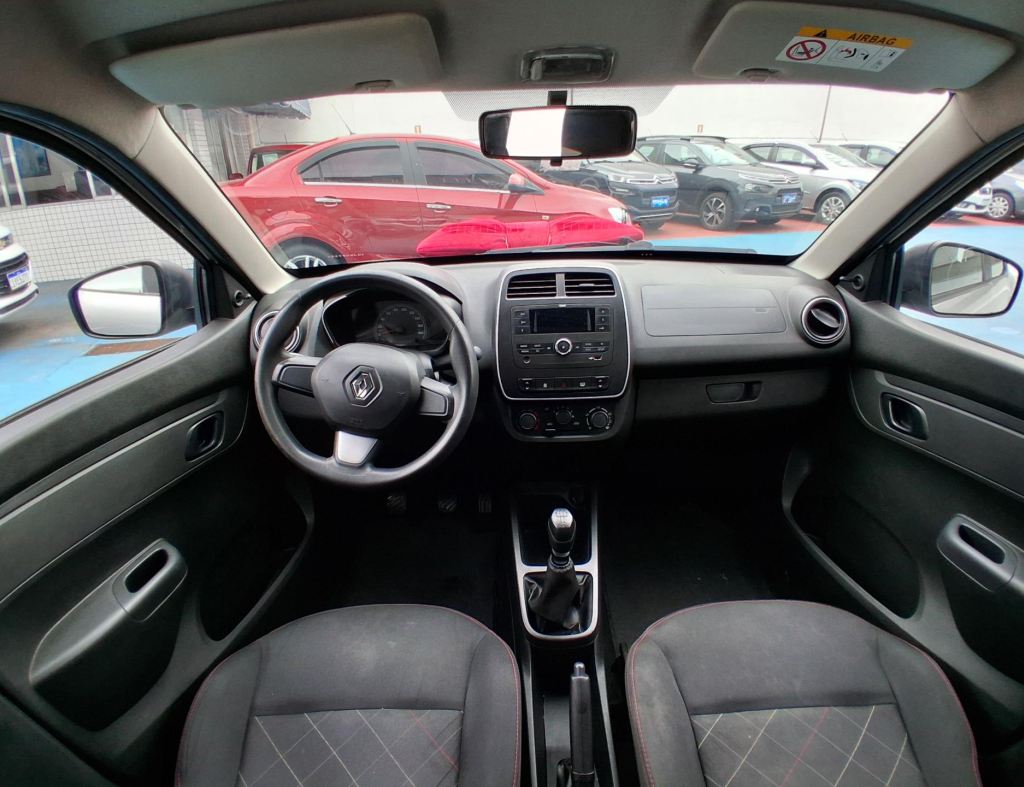 Renault Kwid Zen 1.0 Flex 4 Portas Modelo 2019 imagem 10