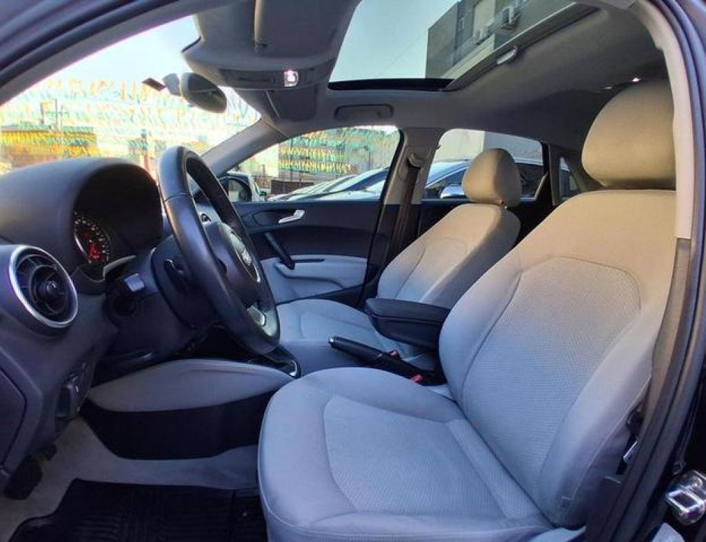 Audi A-1 Sportback 1.4 Tfsi 122Cv 5P S-Tronic 2014 Automático 4 Portas Modelo 2014 imagem 12