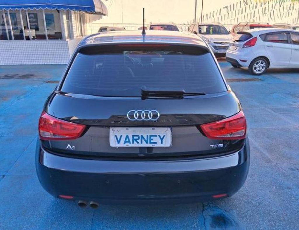 Audi A-1 Sportback 1.4 Tfsi 122Cv 5P S-Tronic 2014 Automático 4 Portas Modelo 2014 imagem 6