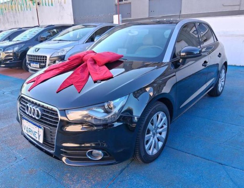 Audi A-1 Sportback 1.4 Tfsi 122Cv 5P S-Tronic 2014 Automático 4 Portas Modelo 2014 imagem 2