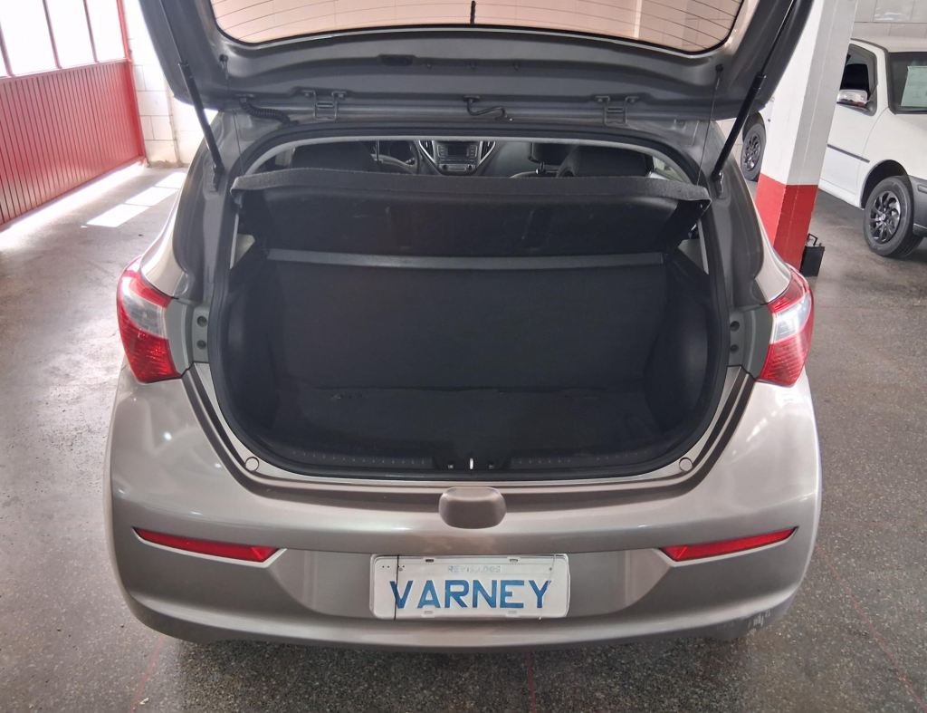 Hyundai Hb20 Confort 1.6 Flex 4 Portas Modelo 2016 imagem 9