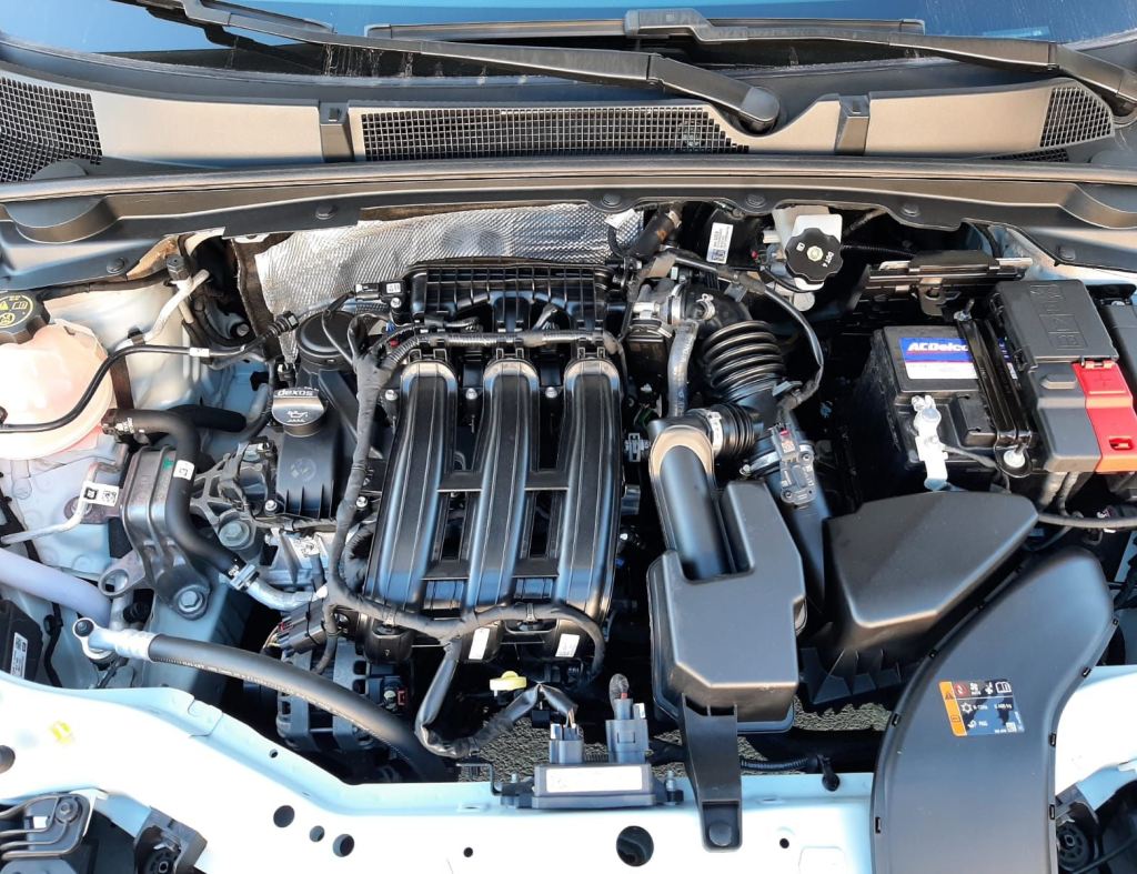 Chevrolet Onix Lt 1.0 Mpfi 8V 4P Mec. 2023 imagem 24