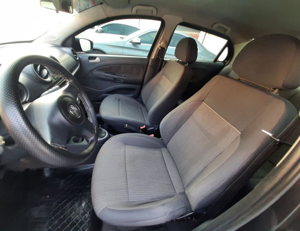Volkswagen Voyage 1.0 Mpi 2013 imagem 13