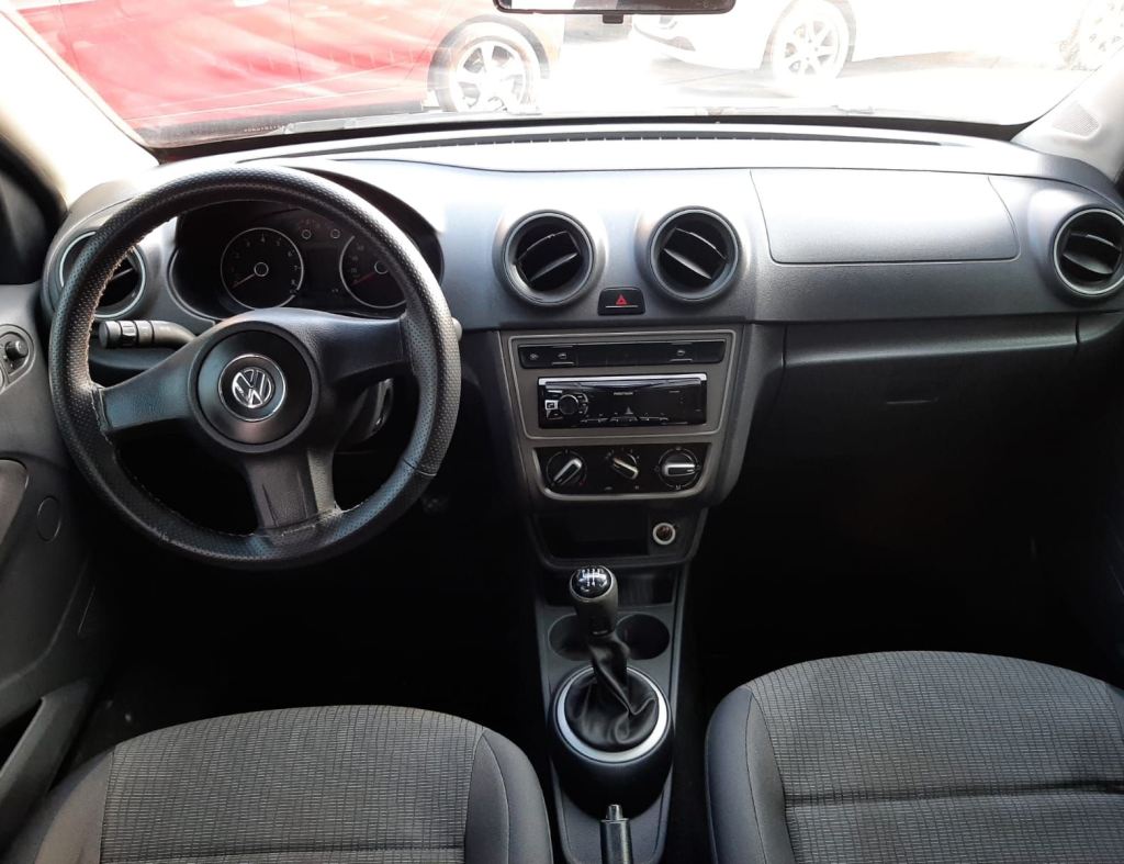 Volkswagen Voyage 1.0 Mpi 2013 imagem 15
