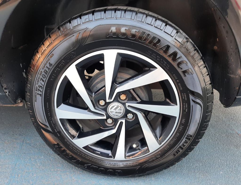 Volkswagen Voyage 1.0 Mpi 2013 imagem 20