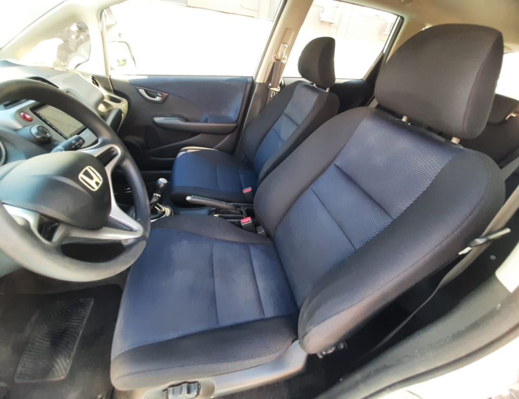 Honda Fit 1.4 Lx 4Portas,Modelo 2013 imagem 5
