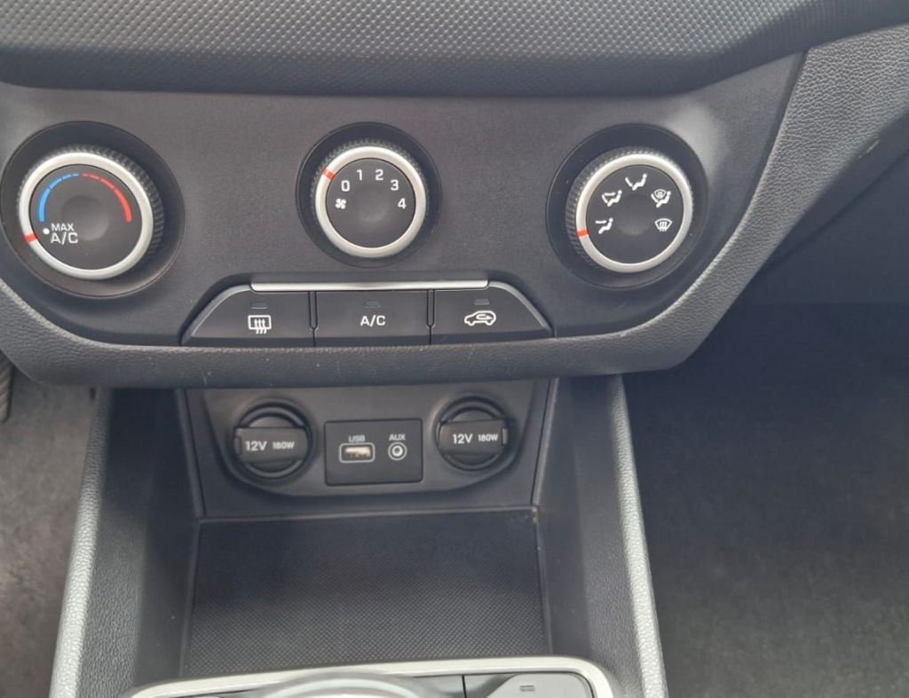 Hyundai Creta 1.6 Atitude 2019 imagem 17