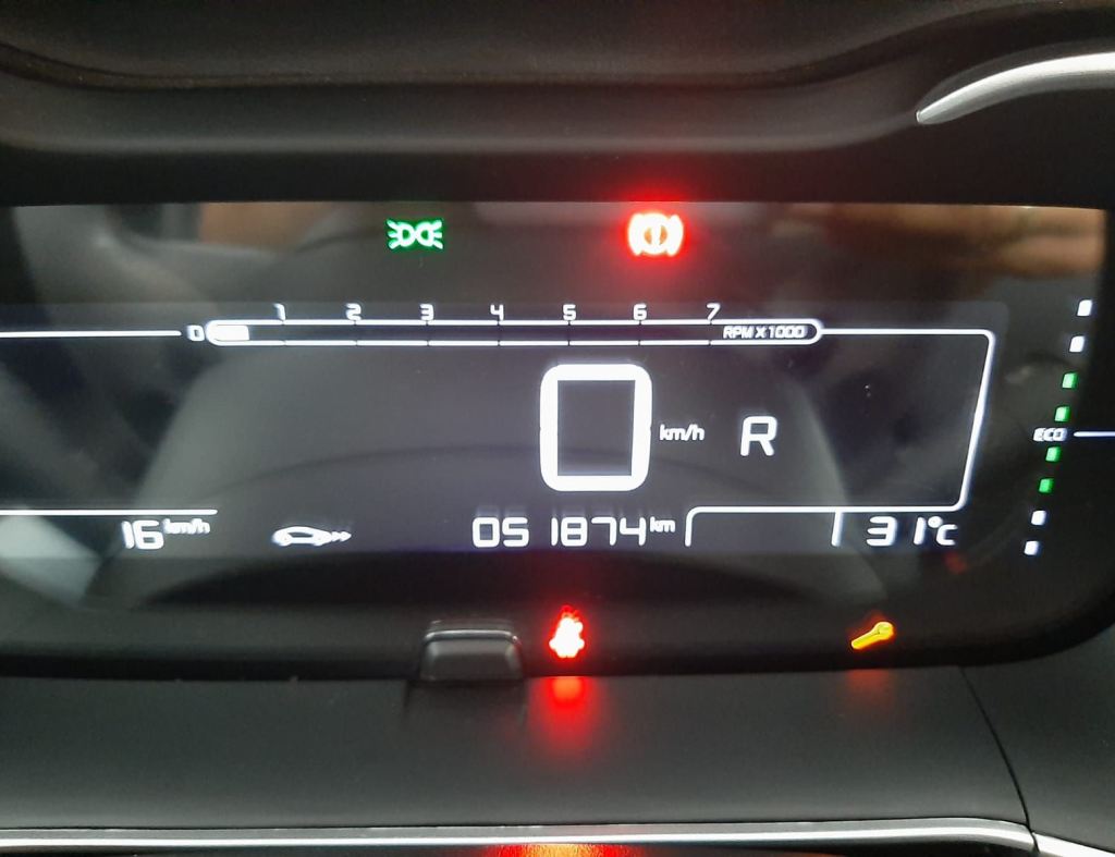 Citroen C4 Cactus 1.6 X-Series 2022 Automatico imagem 19