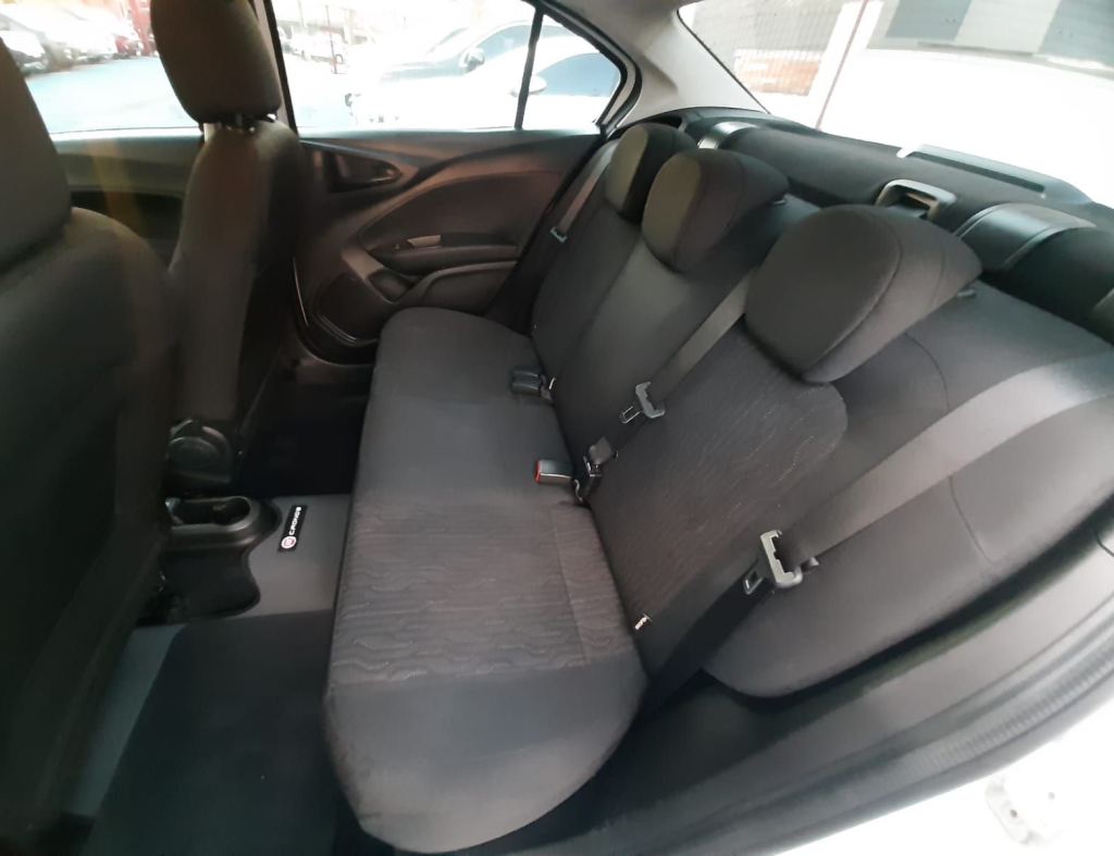 Fiat Cronos Drive 1.3 Flex 2020 Automatico imagem 14