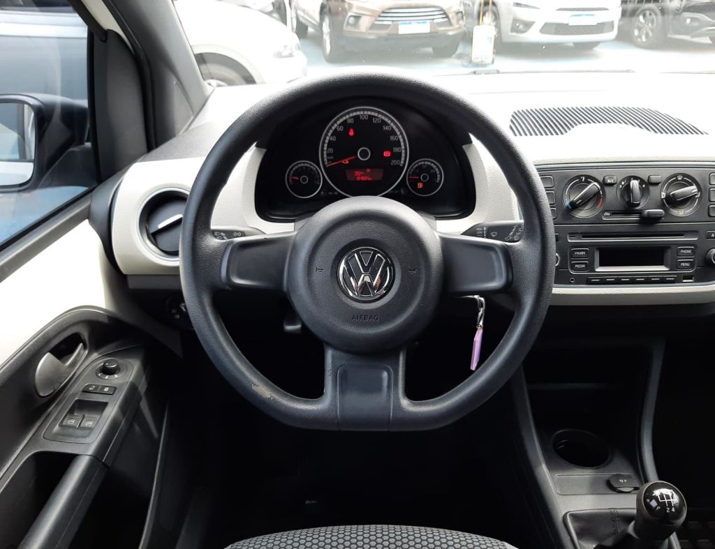 Volkswagen Up Track 1.0 12V 5P 2017 imagem 16