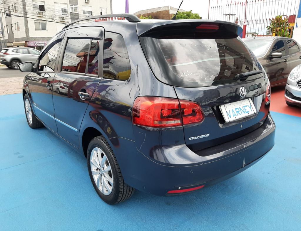 Volkswagen Spacefox Sportlinehighline 1.6 2014 imagem 6