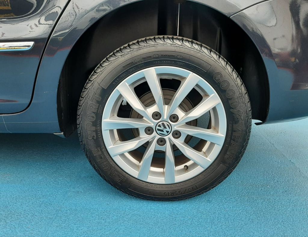 Volkswagen Spacefox Sportlinehighline 1.6 2014 imagem 12
