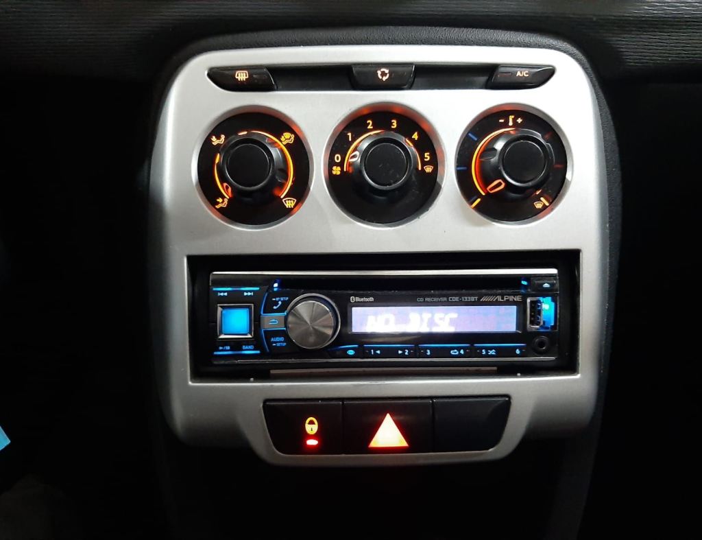 Citroen C3 1.5 Origine 8V Flex 4P Manual 2014 imagem 20