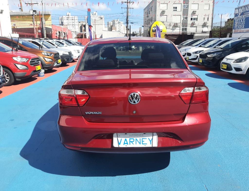 Volkswagem Voyage 1.0 City 4 Portas Modelo 2013 imagem 9