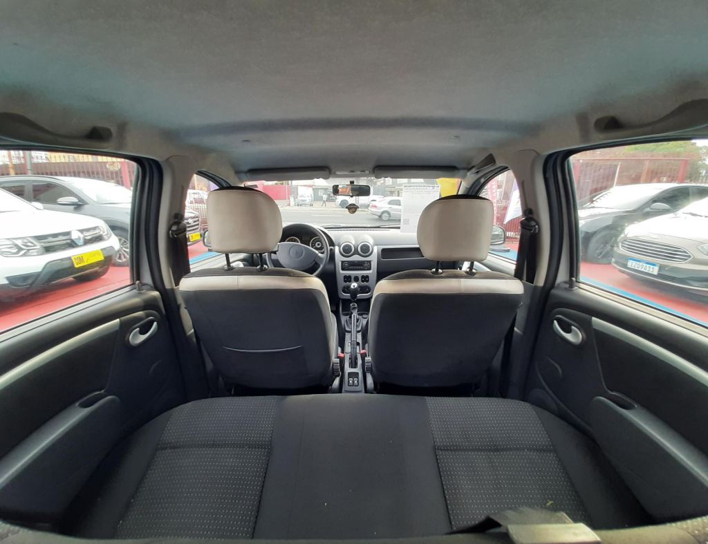 Renault Sandero Stepway 1.6 Flex 4 Portas Modelo 2011 imagem 11