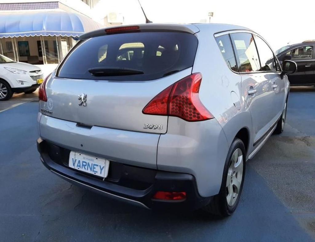 Peugeot 3008 Allure 1.6 Automatico Modelo 2013 imagem 5