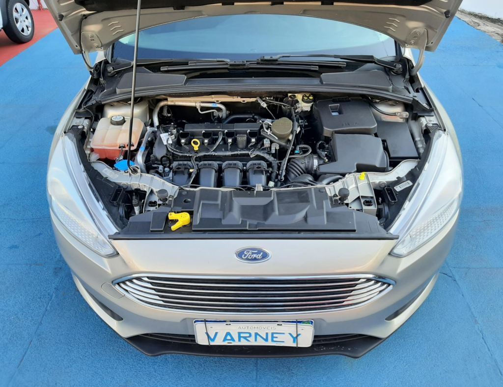 Ford Focus Se 2.0 Automatico Modelo 2019 imagem 8