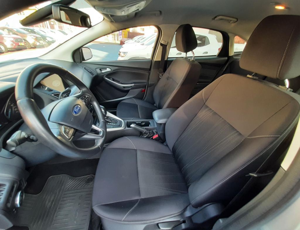 Ford Focus Se 2.0 Automatico Modelo 2019 imagem 14