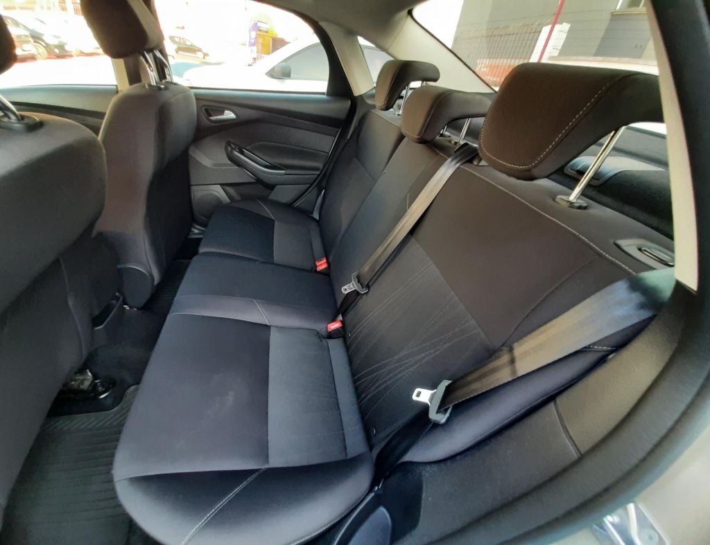 Ford Focus Se 2.0 Automatico Modelo 2019 imagem 15