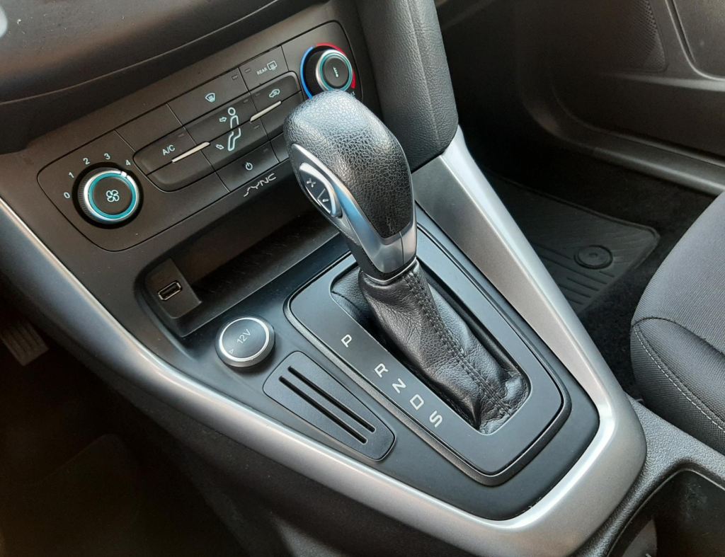 Ford Focus Se 2.0 Automatico Modelo 2019 imagem 18