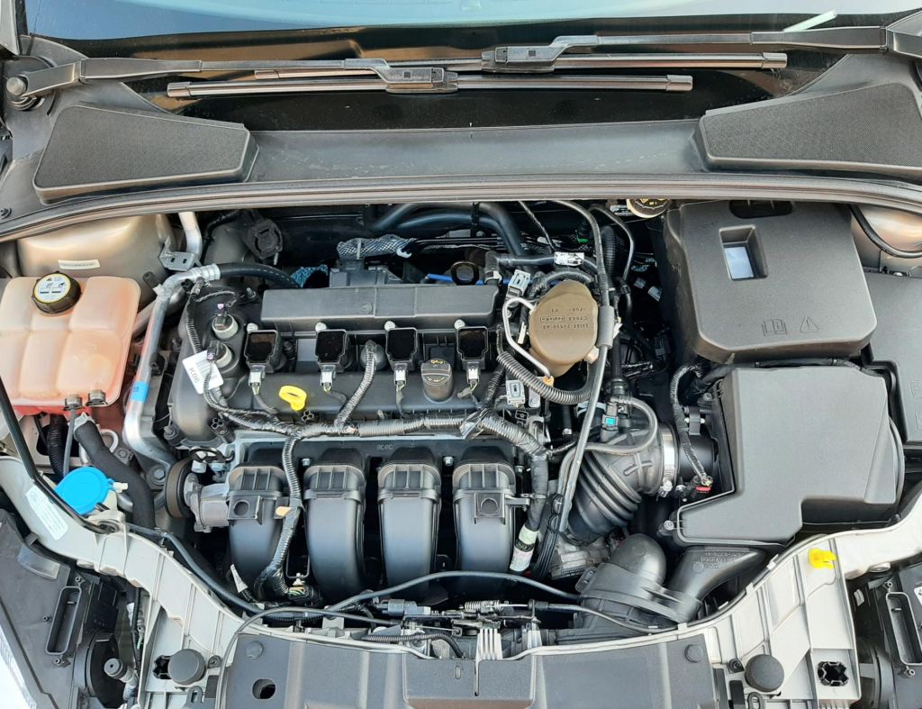 Ford Focus Se 2.0 Automatico Modelo 2019 imagem 25