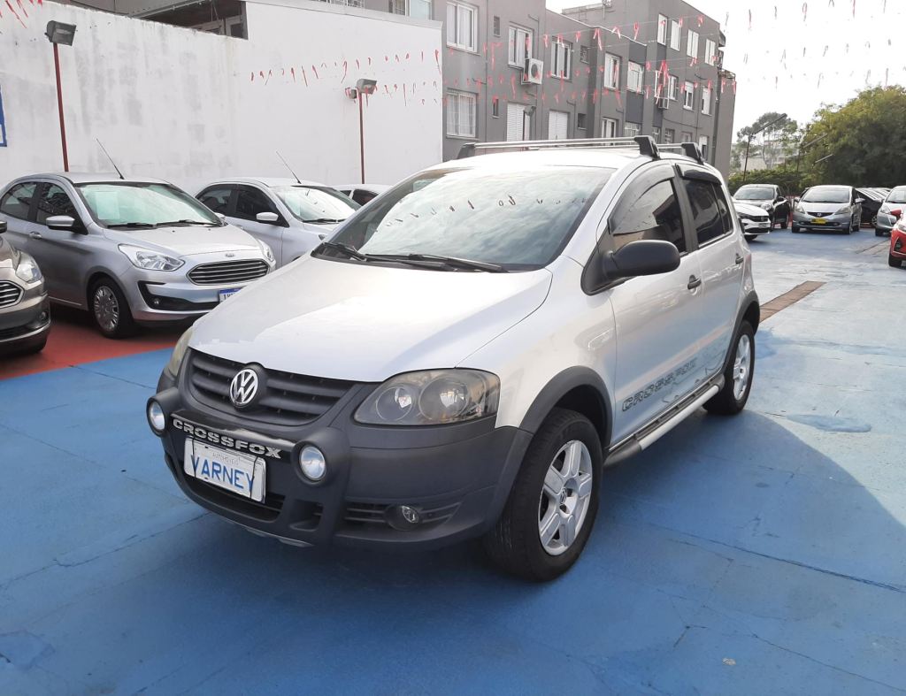 Volkswagen Crossfox 1.0 Flex 4 Portas Modelo 2009 imagem 2