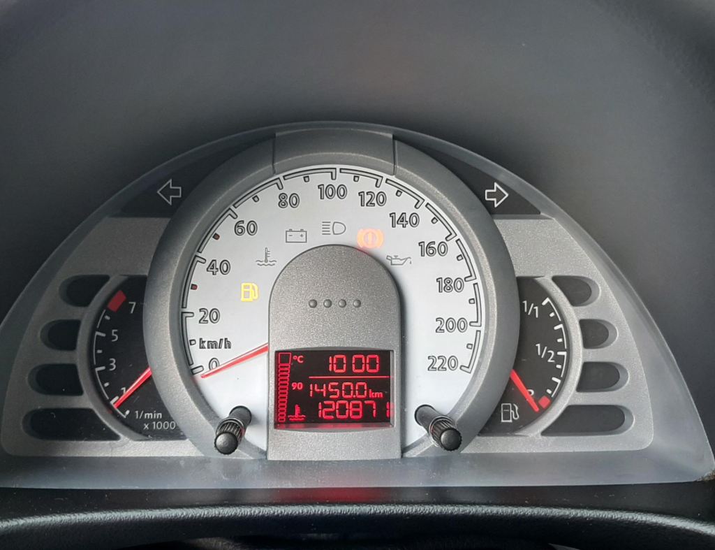 Volkswagen Crossfox 1.0 Flex 4 Portas Modelo 2009 imagem 18