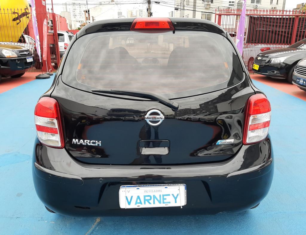 Nissan March Sv 1.0 Flex 4 Portas Modelo 2014 imagem 8