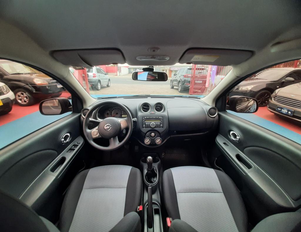Nissan March Sv 1.0 Flex 4 Portas Modelo 2014 imagem 13
