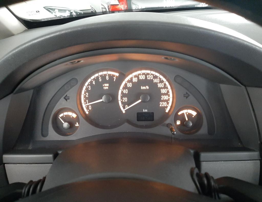 Chevrolet Meriva Joy 1.8 Flex 4 Portas Modelo 2005 imagem 19
