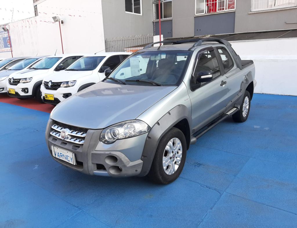 Fiat Strada Adventure Cd 1.8 Automatica Flex Modelo 2012 imagem 2