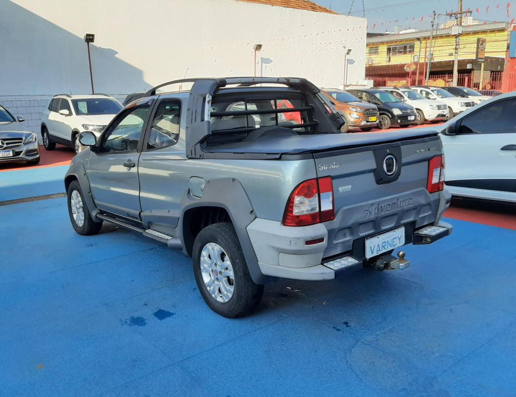 Fiat Strada Adventure Cd 1.8 Automatica Flex Modelo 2012 imagem 6