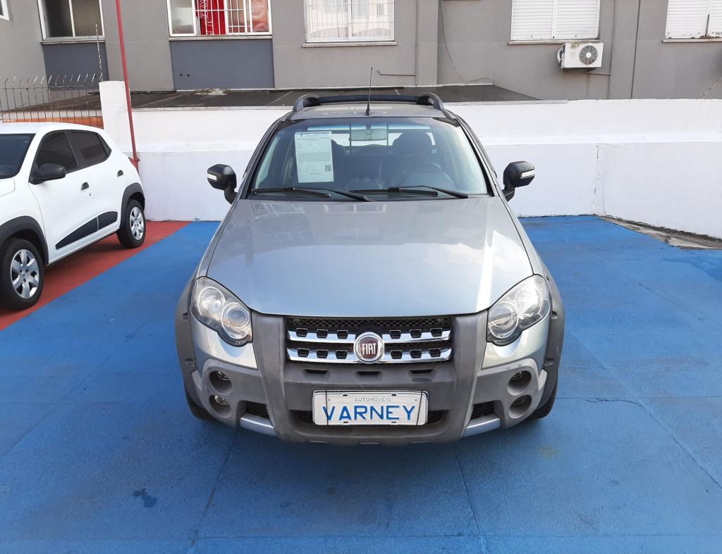 Fiat Strada Adventure Cd 1.8 Automatica Flex Modelo 2012 imagem 7