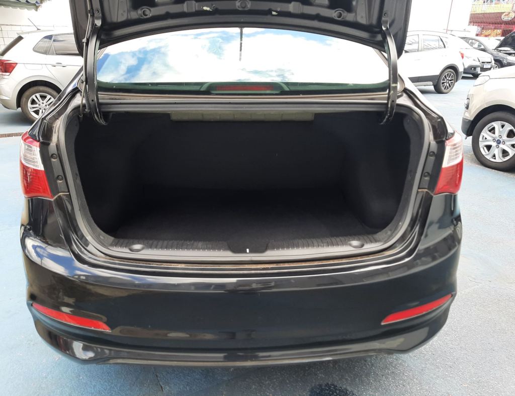 Hyundai Hb20 Sedan Comfort Plus 1.0 Flex Mec. 2018 imagem 10
