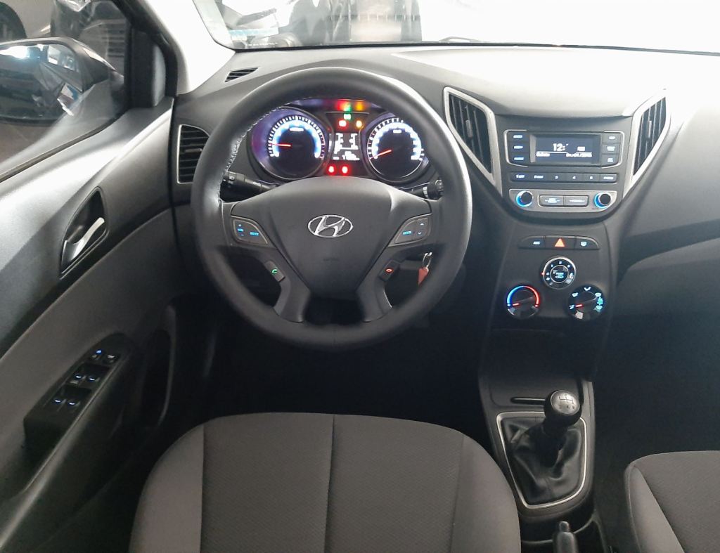 Hyundai Hb20 Sedan Comfort Plus 1.0 Flex Mec. 2018 imagem 15