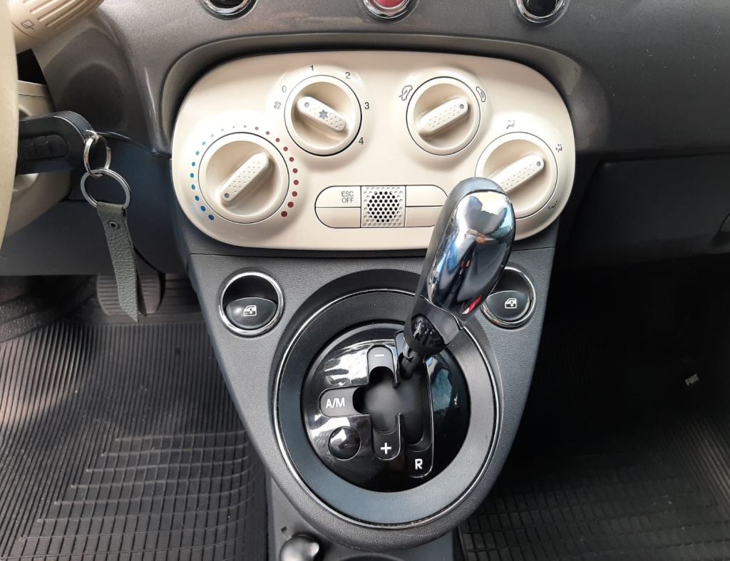 Fiat 500 1.4 Cult 8V Flex 2P Aut 2012 imagem 22