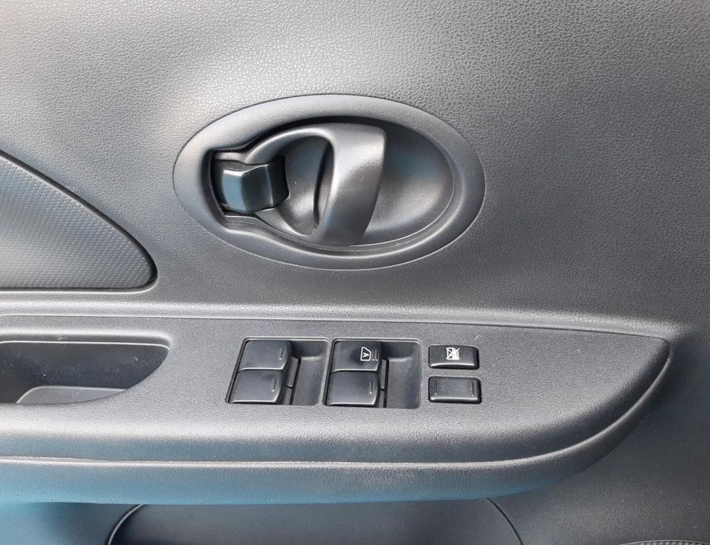 Nissan March S 1.0 4 Portas Flex Modelo 2019 imagem 19