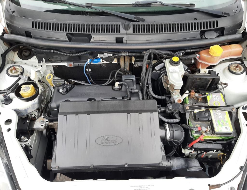 Ford Ka 1.0 2012 2 Portas imagem 9