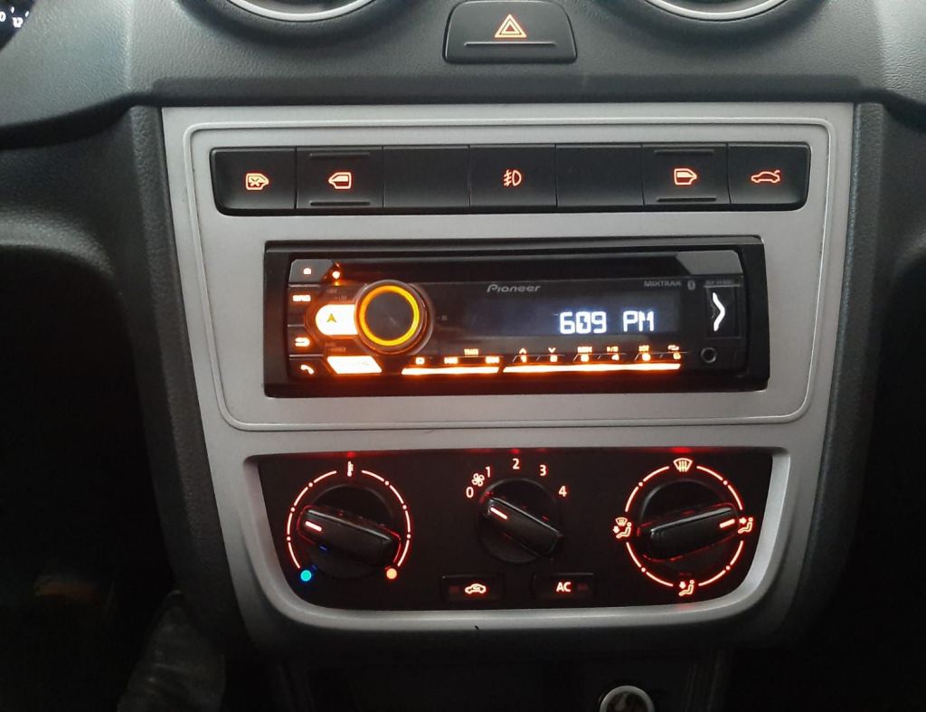 Volkswagen Gol 1.0 Mi Special 4P Modelo 2016,Ipva 2024 imagem 18