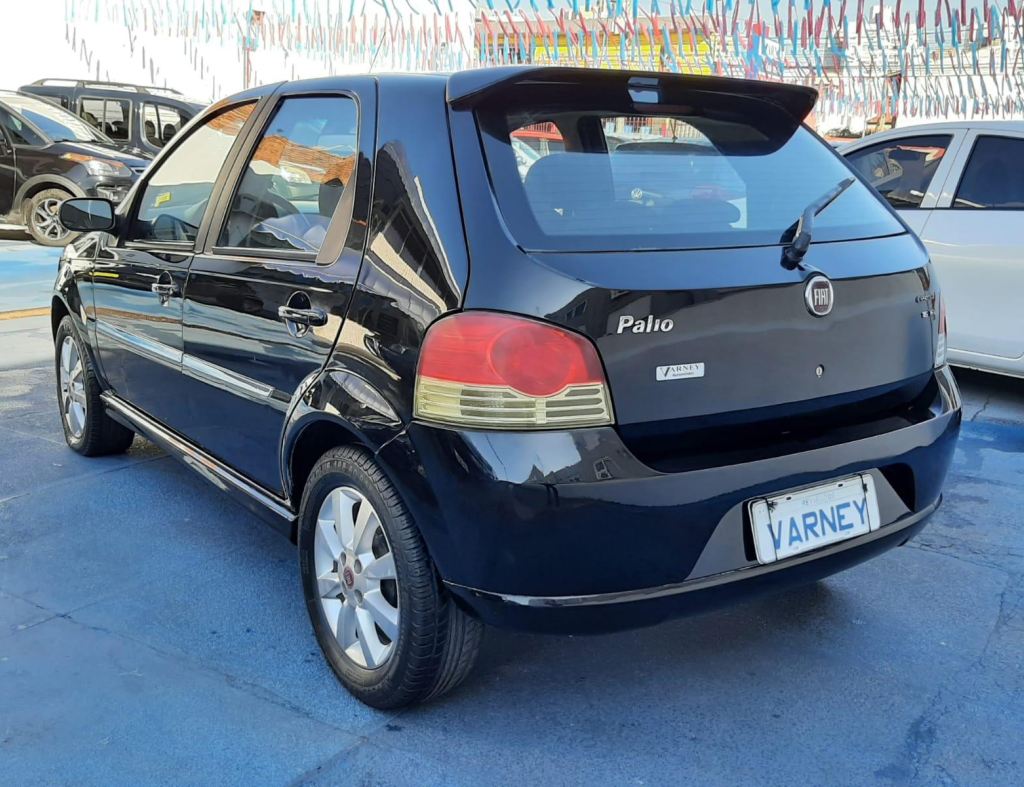 Fiat Palio Essence 1.6 Dl 4Portas Modelo 2011 imagem 5