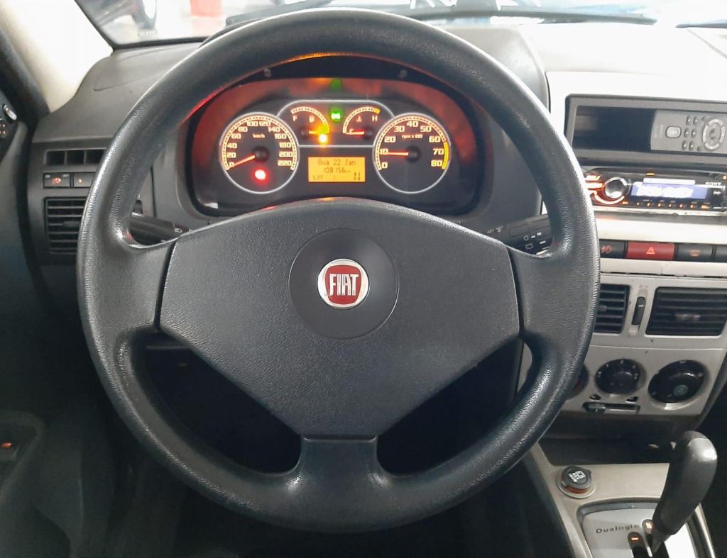 Fiat Palio Essence 1.6 Dl 4Portas Modelo 2011 imagem 22