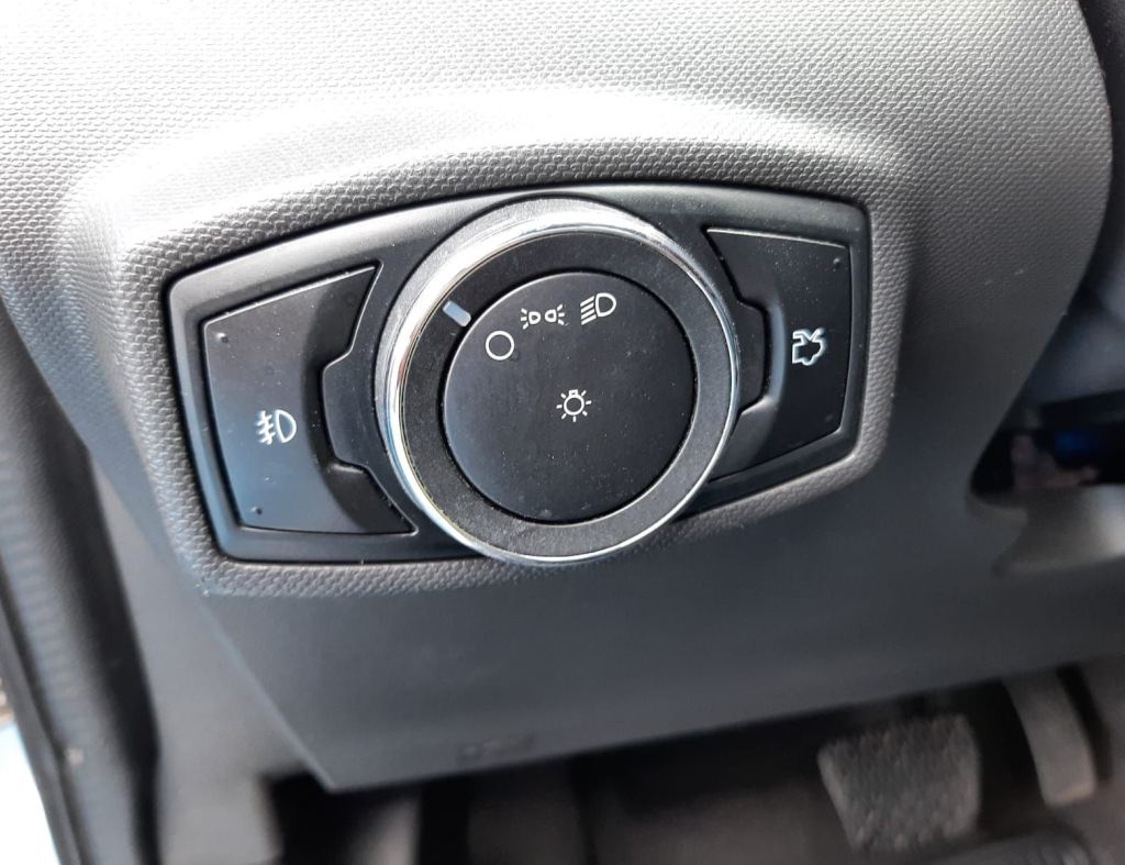 Ford Ka Sedan Se 1.5 Flex 4 Portas Automatico 2019 imagem 18