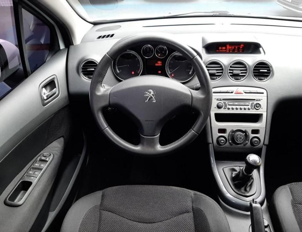 Peugeot 408 Allure 2.0 Flex Modelo 2014 imagem 17