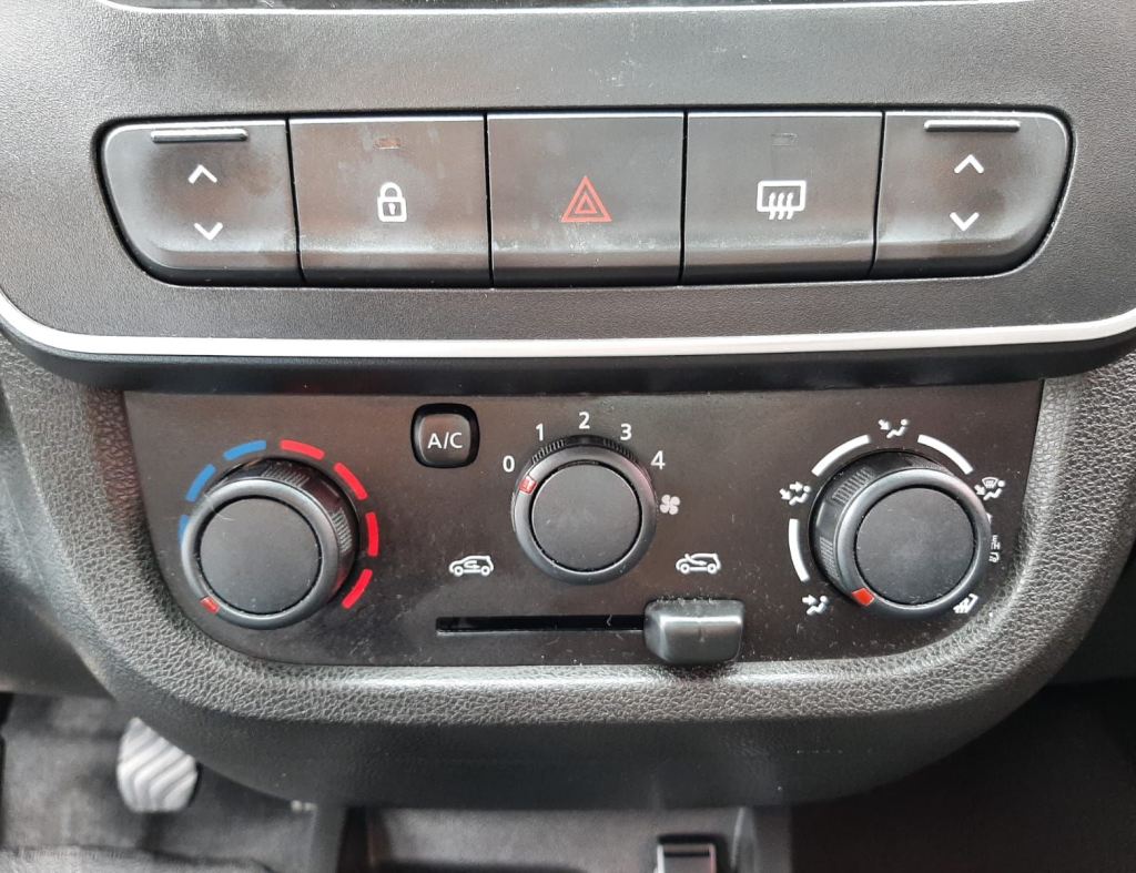 Renault Kwid Zen 1.0 2019 Flex 4 Portas imagem 19